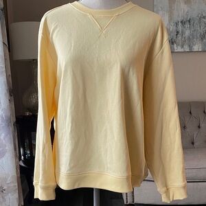 Butter yellow sweatshirt
